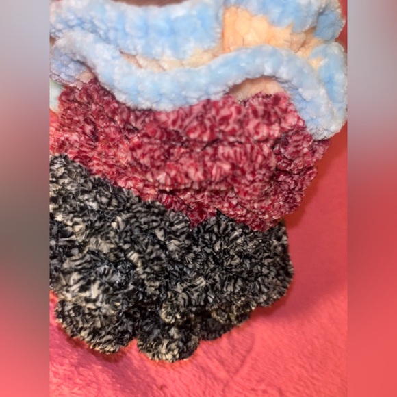 8 Bunches of scrunchies. Perfect for teens. A perfect stocking stuffer. - Picture 3 of 4